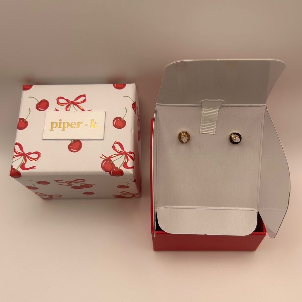 *New* Piper K Cherry and Gold Bow Earrings - Picture 3 of 6
